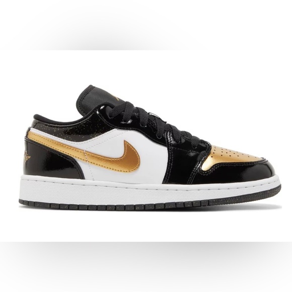 Jordan Shoes - New DS OG All- Jordan 1 Low SE GS 'Gold Toe'Youth 7 Y - Womens 8.5